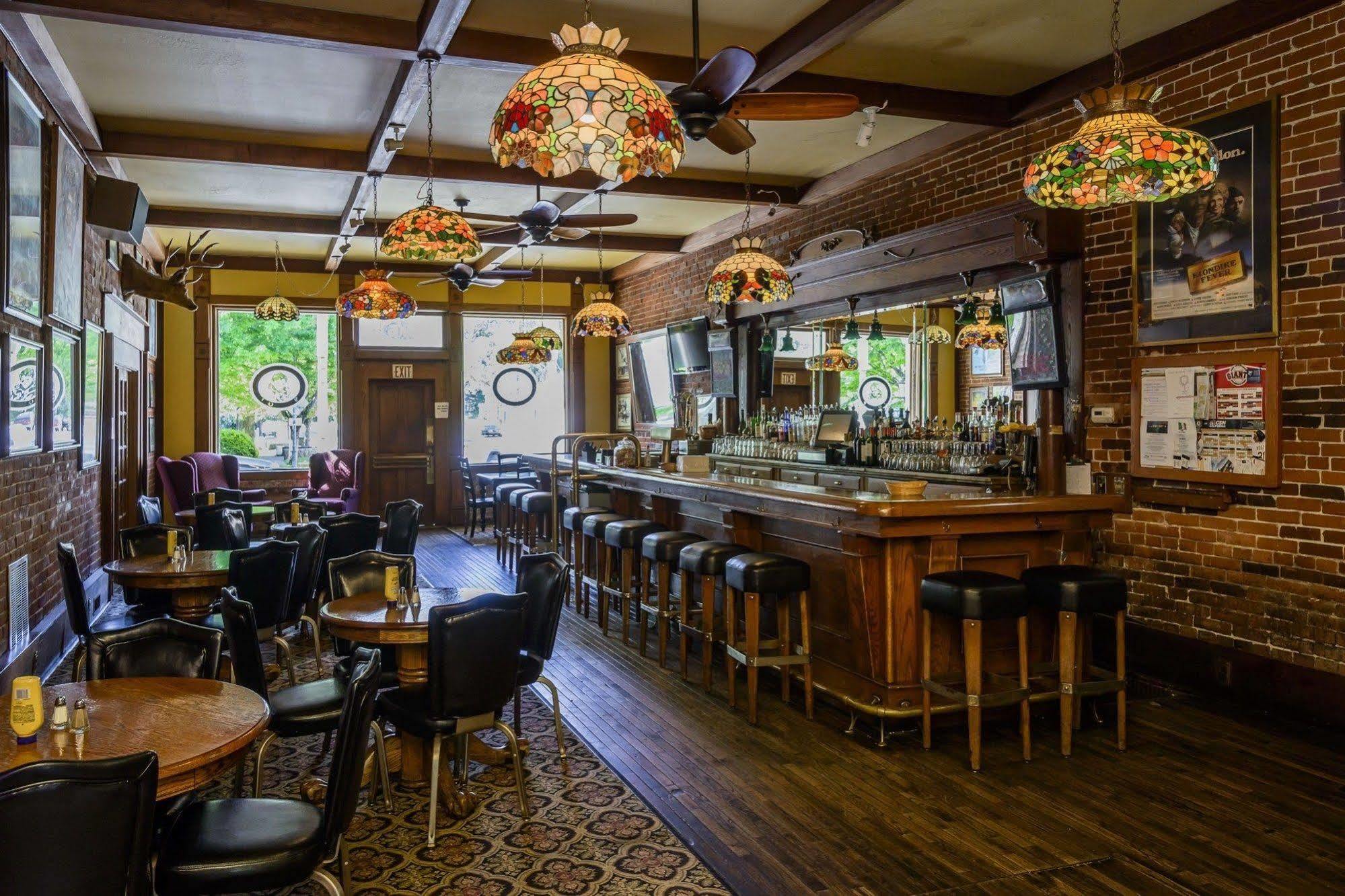 The Jack London Lodge Глен Эллен Экстерьер фото